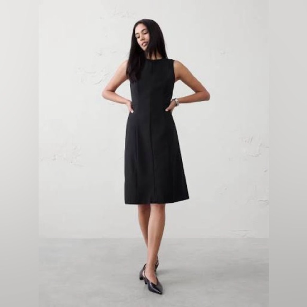 Banana Republic Sculpted Knee-Length Sheath Dress Black Sleeveless